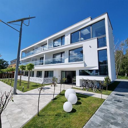 Aparthotel Paradise ジブヌベク エクステリア 写真