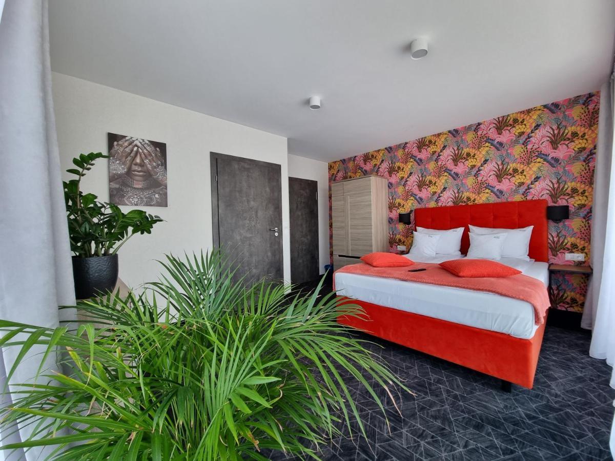Aparthotel Paradise ジブヌベク エクステリア 写真