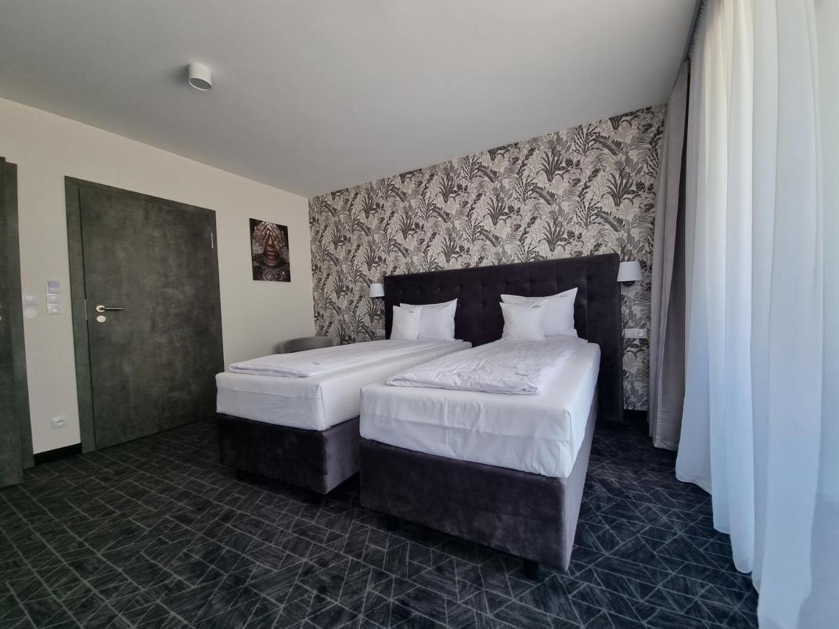 Aparthotel Paradise ジブヌベク エクステリア 写真