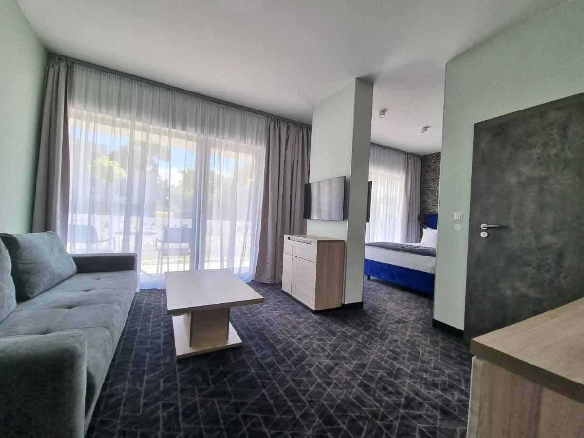 Aparthotel Paradise ジブヌベク エクステリア 写真